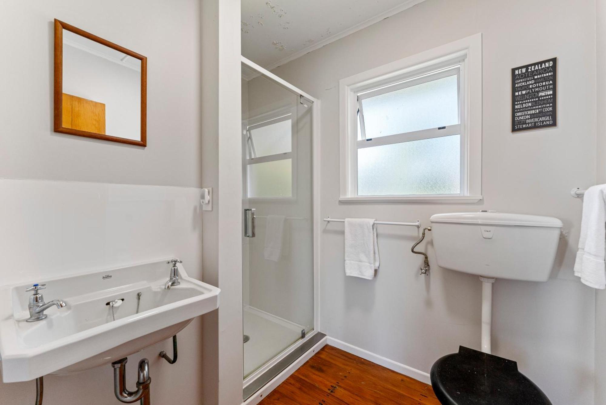 Lakeview Cottage - Rainbow Point Holiday Home Taupo Exterior foto