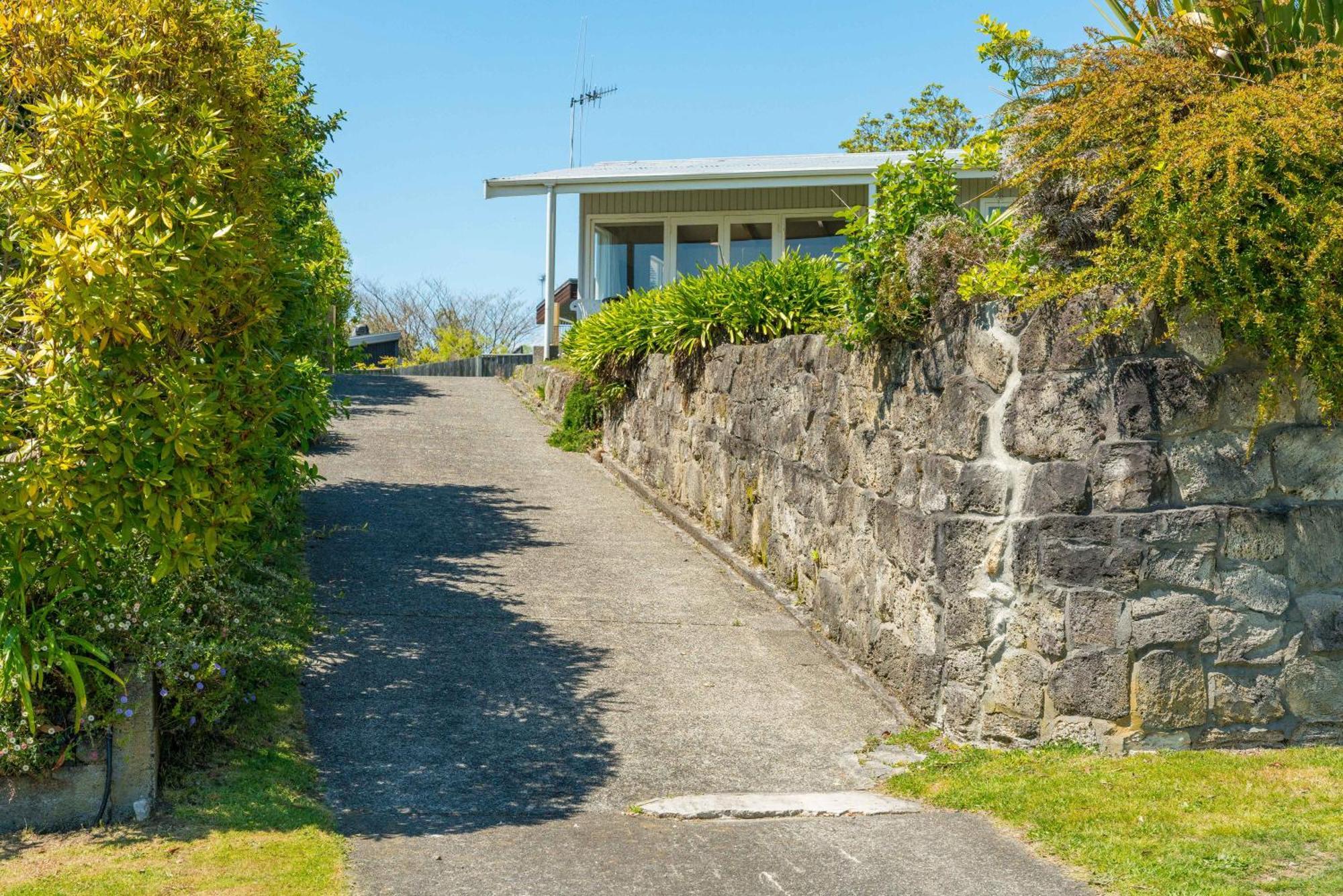 Lakeview Cottage - Rainbow Point Holiday Home Taupo Exterior foto